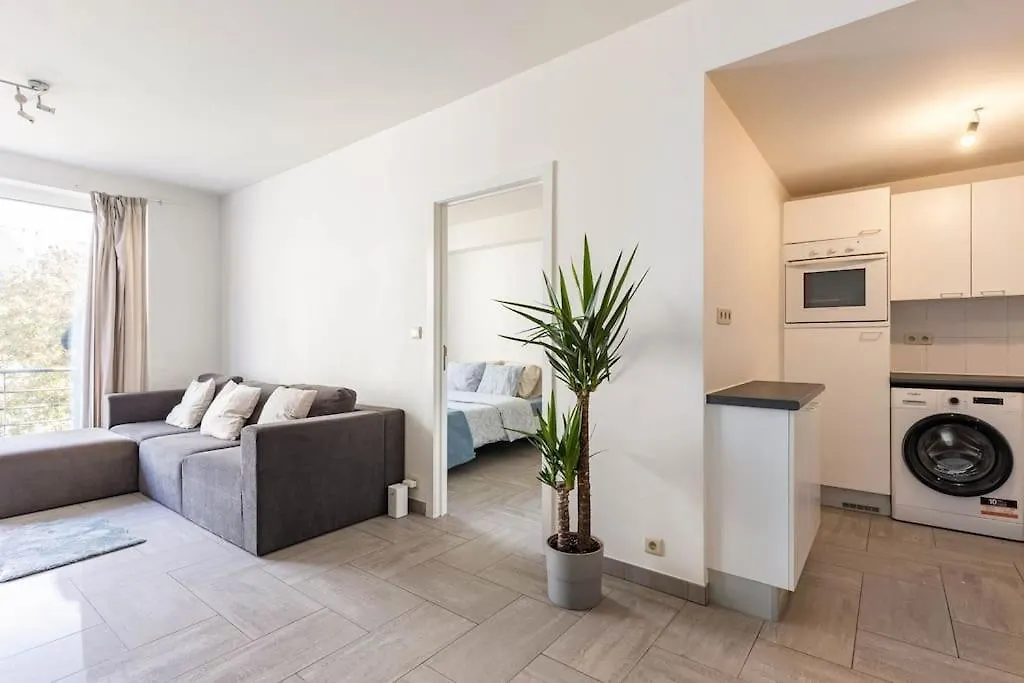 Beautiful 1Br/1Bar Apartment In E.U. District Brussels